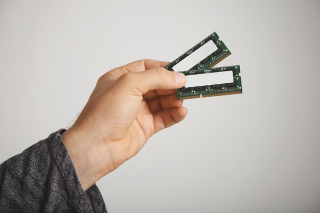 Latência da memória RAM: o que é e como analisar
